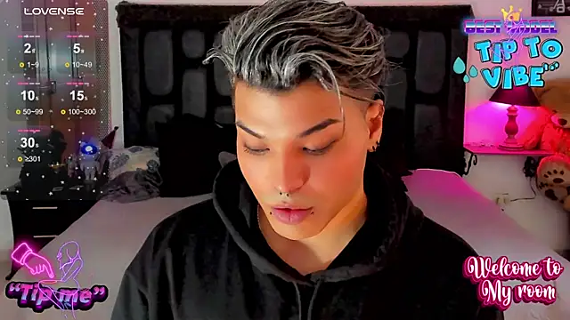 Snapshot of angels_srednal chatting on December 2024 04:17:01 PM angels srednal online show from December 2024 04:17:01 PM