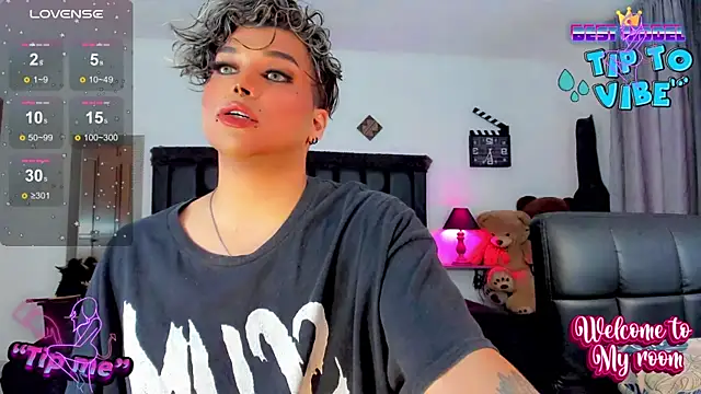 Snapshot of angels_srednal chatting on December 2024 03:54:02 PM angels srednal online show from December 2024 03:54:02 PM