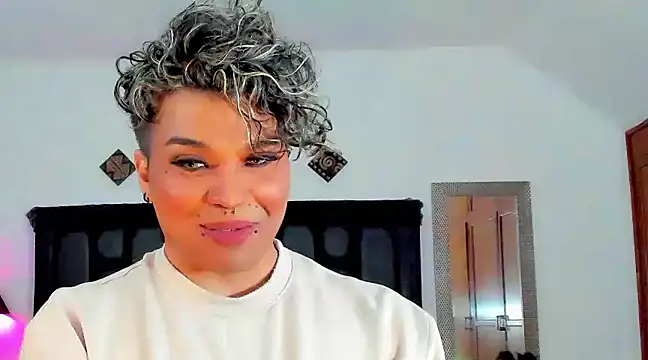 Snapshot of angels_srednal chatting on December 2024 06:59:02 PM angels srednal online show from December 2024 06:59:02 PM