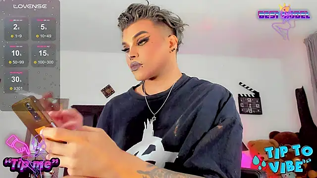 Snapshot of angels_srednal chatting on January 2025 06:56:01 PM angels srednal online show from January 2025 06:56:01 PM