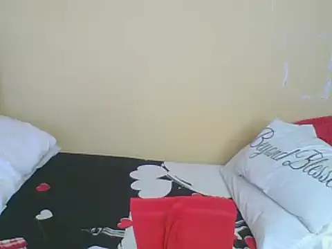 HoLy-ViRgiN online show from February 2025 01:09:02 PM