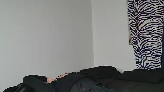 Snapshot of JackDesFeux chatting on May 2026 04:42:01 AM JackDesFeux online show from May 2026 04:42:01 AM