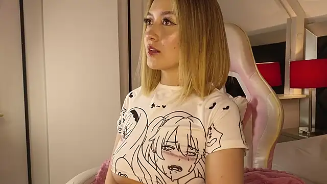 Angela Torres  online show from December 2025 08:47:02 PM