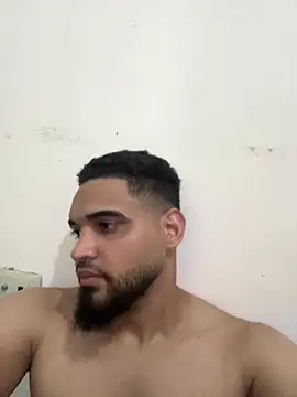 Snapshot of luismanuel_1998 chatting on May 2026 09:11:02 PM luismanuel 1998 online show from May 2026 09:11:02 PM