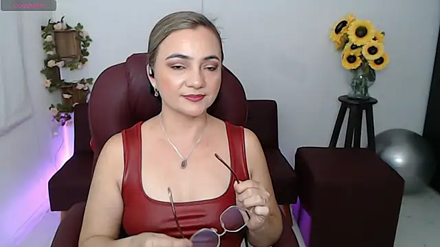ana milf online show from May 2026 03:06:01 PM