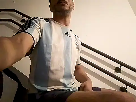 funguybr36 online show from April 2026 04:24:02 PM