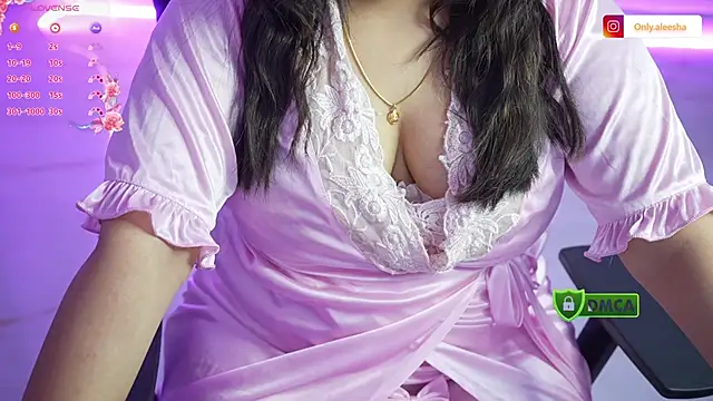 only aleesha online show from November 2025 04:31:02 PM