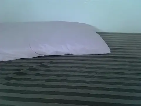 laetitia  online show from October 2025 10:58:02 AM