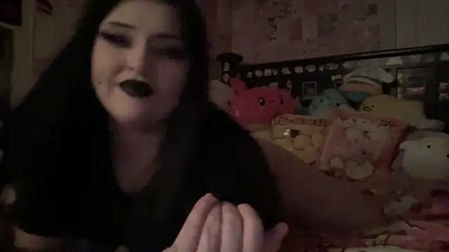 Snapshot of FaeKelly chatting on January 2026 04:37:02 AM FaeKelly online show from January 2026 04:37:02 AM