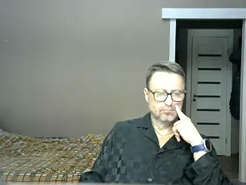 Snapshot of HarrySnake chatting on January 2025 08:51:02 PM HarrySnake online show from January 2025 08:51:02 PM