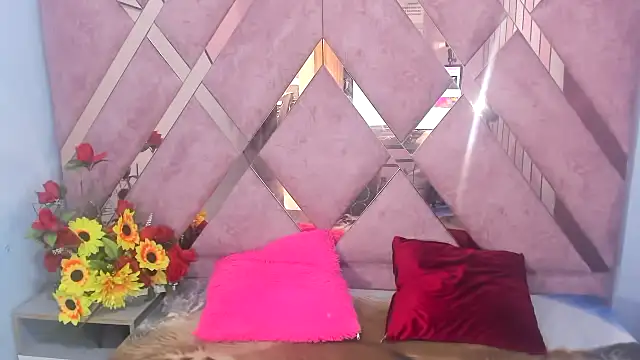 Snapshot of chanel_hot_001 chatting on February 2025 04:35:02 PM chanel hot 001 online show from February 2025 04:35:02 PM