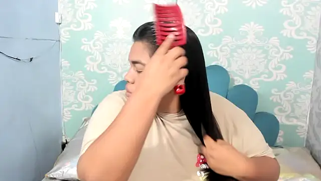 Snapshot of chanel_hot_001 chatting on March 2025 08:39:01 AM chanel hot 001 online show from March 2025 08:39:01 AM