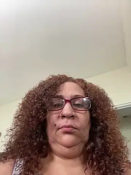 ladycreamypr2 online show from February 2026 05:45:02 PM