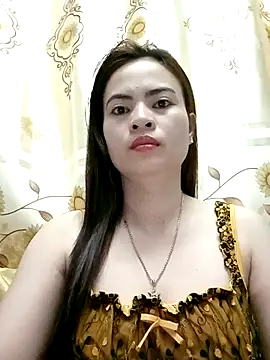 NgocQuyen2K online show from February 2025 10:14:01 PM