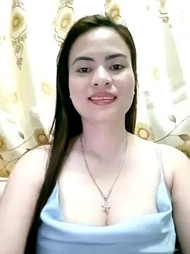 NgocQuyen2K online show from February 2025 01:51:01 AM