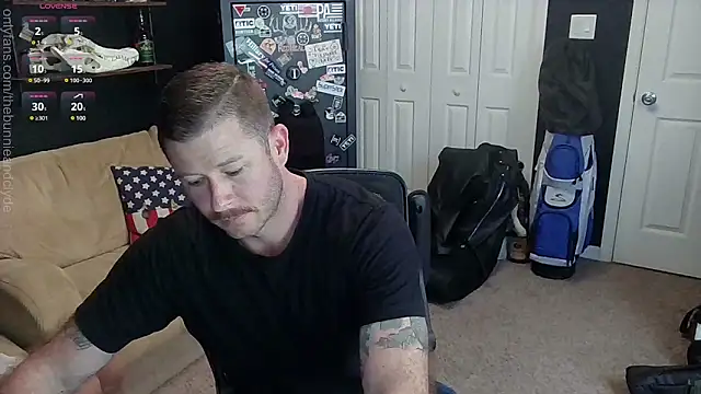 Snapshot of chillinthemosttt chatting on March 2025 08:33:02 PM chillinthemosttt online show from March 2025 08:33:02 PM