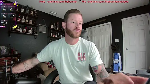 Snapshot of chillinthemosttt chatting on October 2025 03:25:01 PM chillinthemosttt online show from October 2025 03:25:01 PM