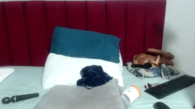 Mochabae online show from October 2025 01:30:01 PM