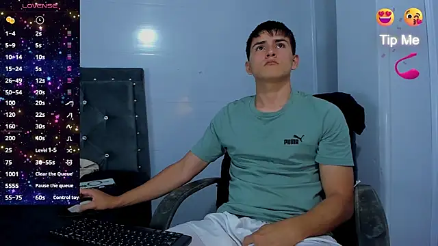 Jacobb Lee online show from November 2025 09:13:01 PM