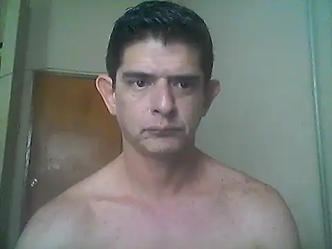 Snapshot of Marobronco chatting on September 2025 04:07:01 PM Marobronco online show from September 2025 04:07:01 PM