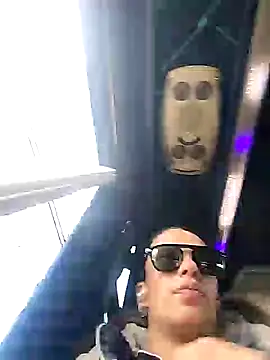 Snapshot of rebekka_simpson chatting on January 2025 02:31:02 PM rebekka simpson online show from January 2025 02:31:02 PM