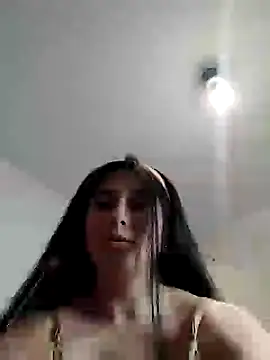 Snapshot of Bigyummmzul chatting on December 2024 02:52:01 AM Bigyummmzul online show from December 2024 02:52:01 AM