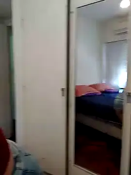 Snapshot of Bigyummmzul chatting on December 2024 08:23:02 PM Bigyummmzul online show from December 2024 08:23:02 PM