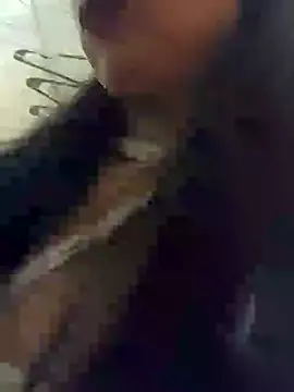 Snapshot of Bigyummmzul chatting on December 2024 01:45:01 AM Bigyummmzul online show from December 2024 01:45:01 AM