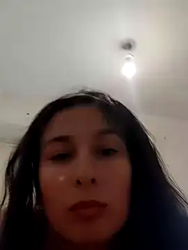 Snapshot of Bigyummmzul chatting on January 2025 02:51:01 AM Bigyummmzul online show from January 2025 02:51:01 AM