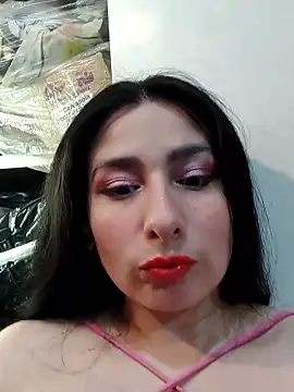 Snapshot of Bigyummmzul chatting on January 2026 03:21:02 AM Bigyummmzul online show from January 2026 03:21:02 AM