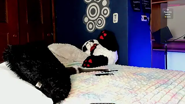 Snapshot of Teo_skinny chatting on March 2026 08:04:02 PM Teo skinny online show from March 2026 08:04:02 PM