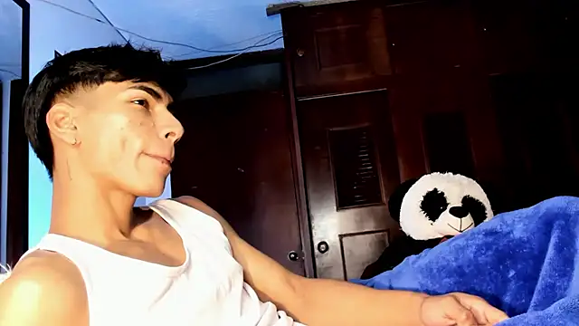 Teo skinny online show from May 2026 03:06:01 PM