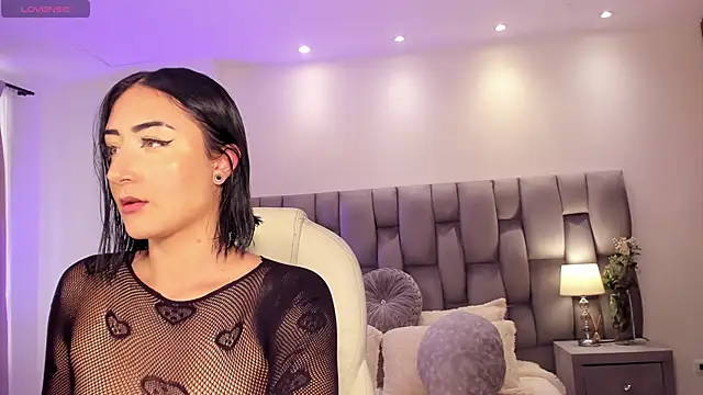 kendra scoth online show from March 2025 06:48:01 PM