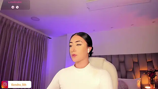 kendra scoth online show from March 2025 11:17:01 PM