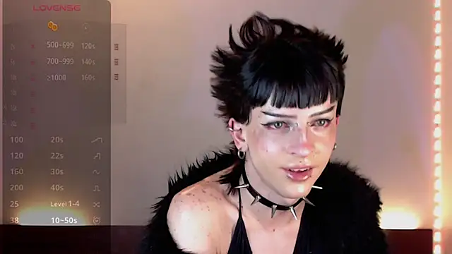 Snapshot of succubot chatting on October 2025 11:35:01 PM succubot online show from October 2025 11:35:01 PM