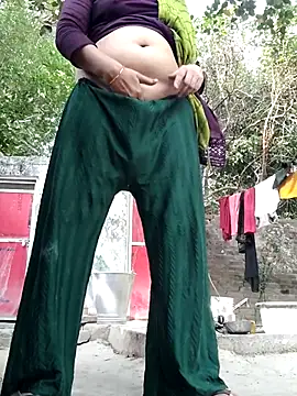 Hot-rubina online show from April 2026 02:49:02 AM