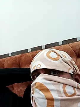 Snapshot of RockyNonStop chatting on December 2024 07:35:01 PM RockyNonStop online show from December 2024 07:35:01 PM