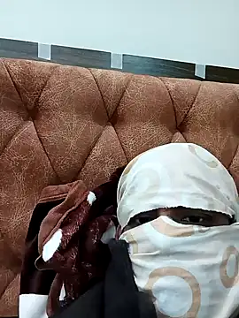 Snapshot of RockyNonStop chatting on December 2024 07:33:02 AM RockyNonStop online show from December 2024 07:33:02 AM