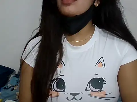 sparkling queen online show from February 2025 06:21:01 AM