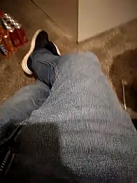 Snapshot of A_man_in_public chatting on October 2025 11:10:01 AM A man in public online show from October 2025 11:10:01 AM