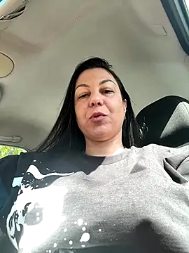 Snapshot of SexxyMeriem chatting on September 2025 10:40:01 AM SexxyMeriem online show from September 2025 10:40:01 AM