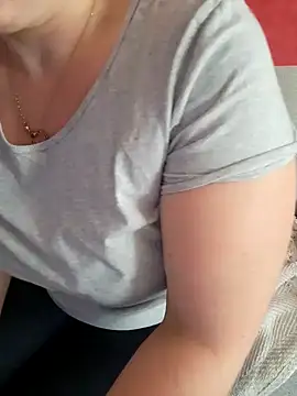 Snapshot of cruellaculdenfer67 chatting on October 2025 09:33:01 AM cruellaculdenfer67 online show from October 2025 09:33:01 AM