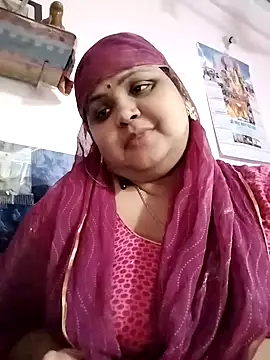 Snapshot of Kiyara7 chatting on February 2025 02:53:02 AM Kiyara7 online show from February 2025 02:53:02 AM