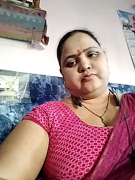 Snapshot of Kiyara7 chatting on February 2025 06:39:01 AM Kiyara7 online show from February 2025 06:39:01 AM