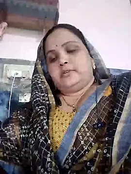Snapshot of Kiyara7 chatting on February 2025 01:02:01 PM Kiyara7 online show from February 2025 01:02:01 PM