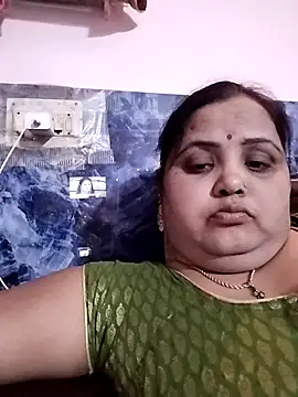 Snapshot of Kiyara7 chatting on February 2025 01:24:01 AM Kiyara7 online show from February 2025 01:24:01 AM