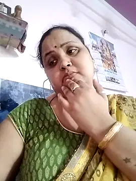 Snapshot of Kiyara7 chatting on February 2025 02:30:01 AM Kiyara7 online show from February 2025 02:30:01 AM
