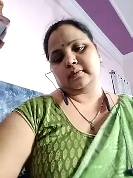 Snapshot of Kiyara7 chatting on March 2025 02:38:02 AM Kiyara7 online show from March 2025 02:38:02 AM