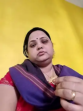 Snapshot of Kiyara7 chatting on March 2025 04:07:01 AM Kiyara7 online show from March 2025 04:07:01 AM