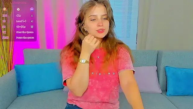 MilaDreamer online show from October 2025 06:37:01 AM